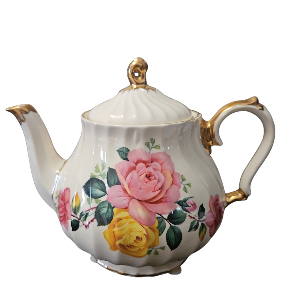 Gorgeous James Sadler Cabbage Rose 5 cup 1930s teapot never used
